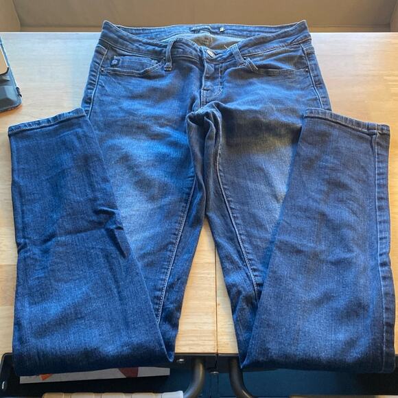 Classic Blue Women's Jeans - Picture 1 of 5
